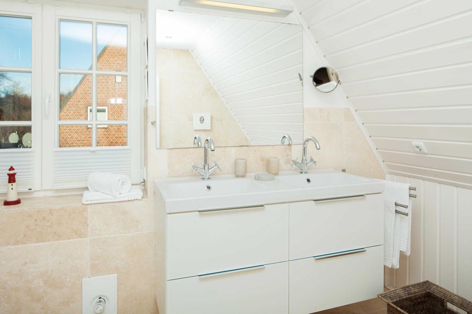 Tiiner Villa List Luaran gambar